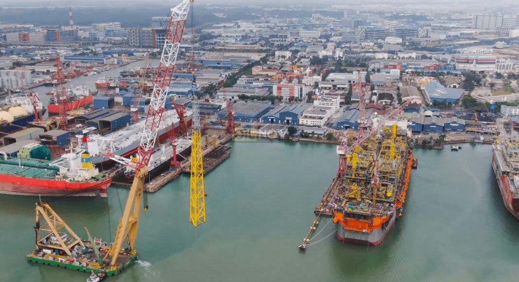 Surinames eerste FPSO: Wie wint het contract – Modec of SBM Offshore?