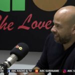 Coutinho pleit voor maandelijks basisinkomen van USD 500,- per Surinamer
