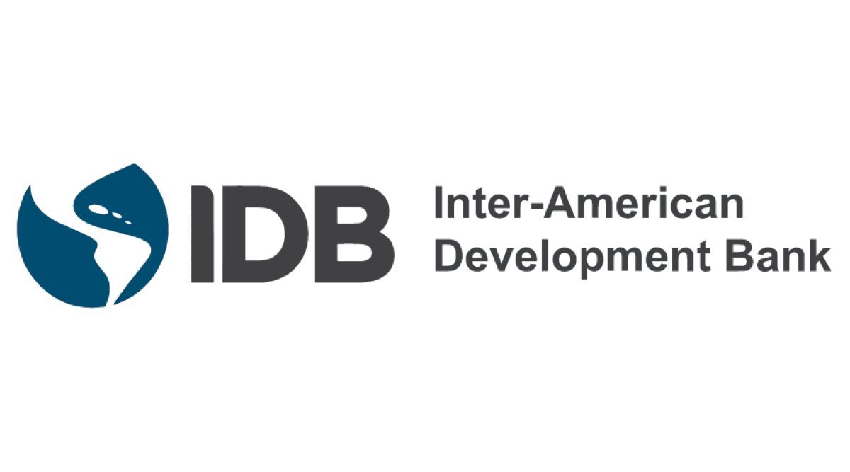 IDB keurt $40 miljoen project voor verbetering Engelse taal en digitale vaardigheden goed