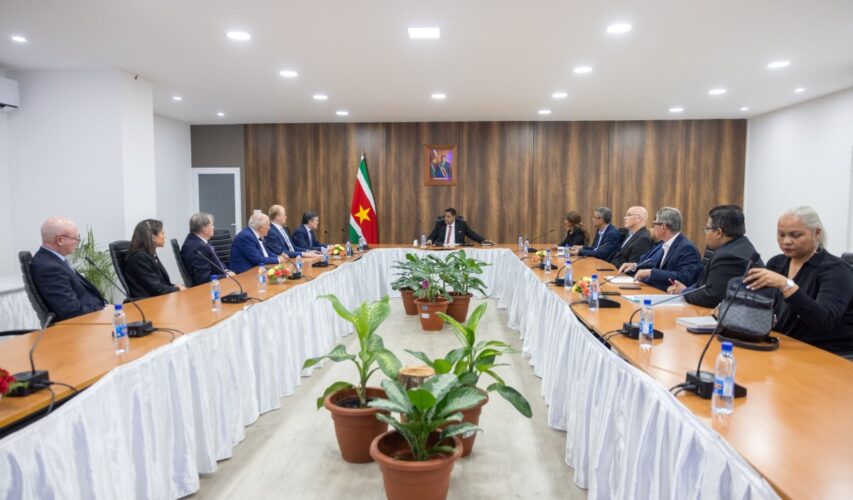 Liwathon Group toont investeringsbelang in Suriname’s olie- en gassector