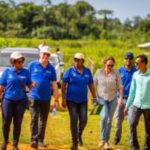 FAO Assistent Directeur-Generaal Ervaart Impact van Landbouwproject in Suriname