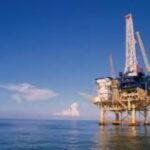 Petronas en ExxonMobil Overwegen Gezamenlijk Drijvend LNG-project in Suriname