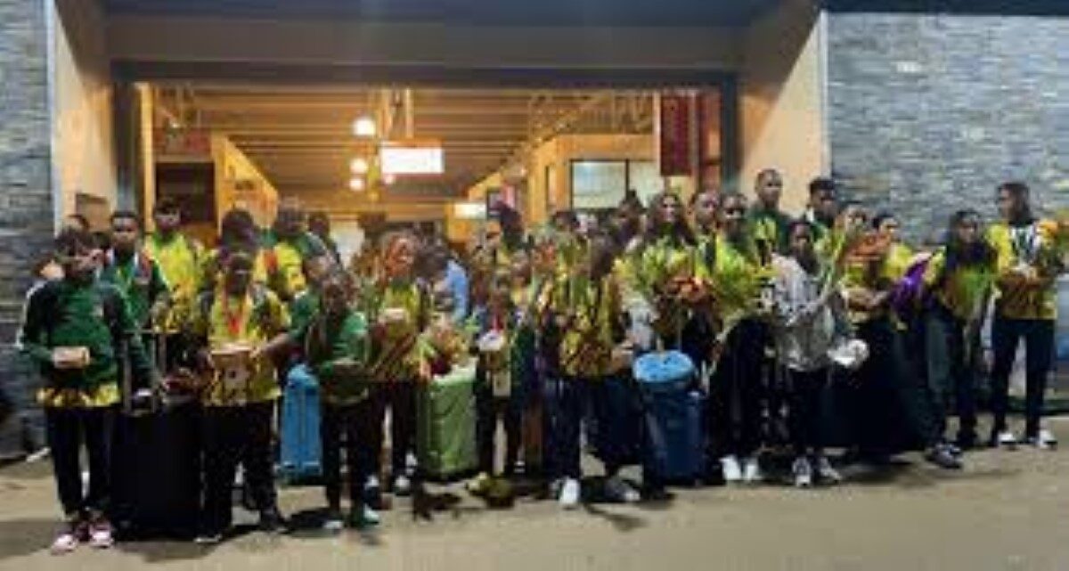 Surinaamse Zwemselectie Behaalt 39 Medailles bij Goodwill Swimming Championship