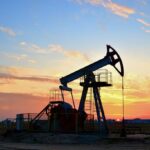 Olieprijzen Verwacht Onder USD 70 in 2025: J.P. Morgan Analyse