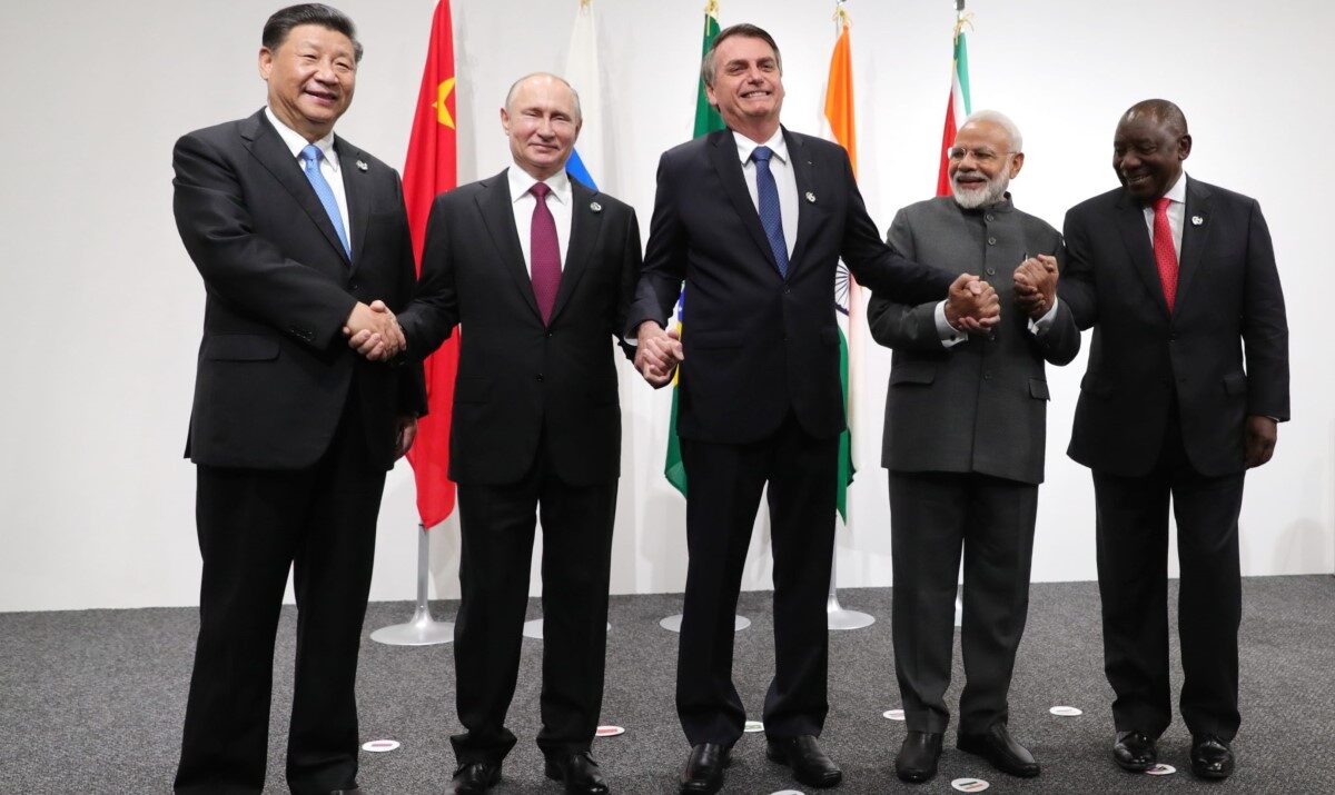 Opinie: Opkomst BRICS-landen, voordelen voor kleine economie Suriname?